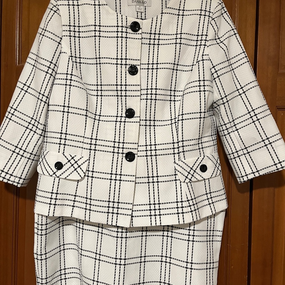Danillo Black White Plaid Skirt Suit Size 12